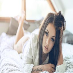 铿锵锵锵锵锵免费观看二年半：热潮中的影视选择与未来趋势